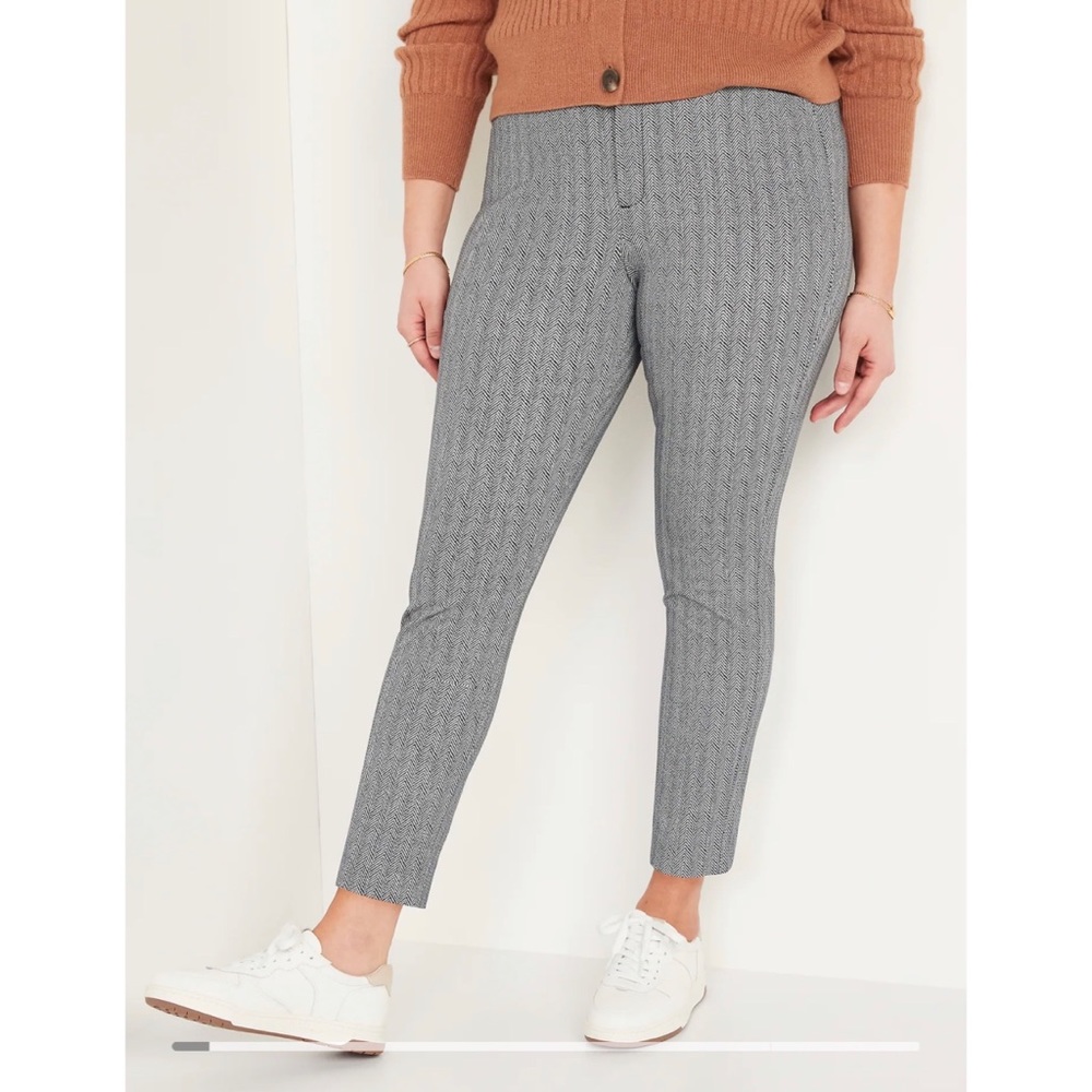 Old Navy Size 18 High-Waisted Pixie Printed Ankle Pant Charcoal Houndstooth
